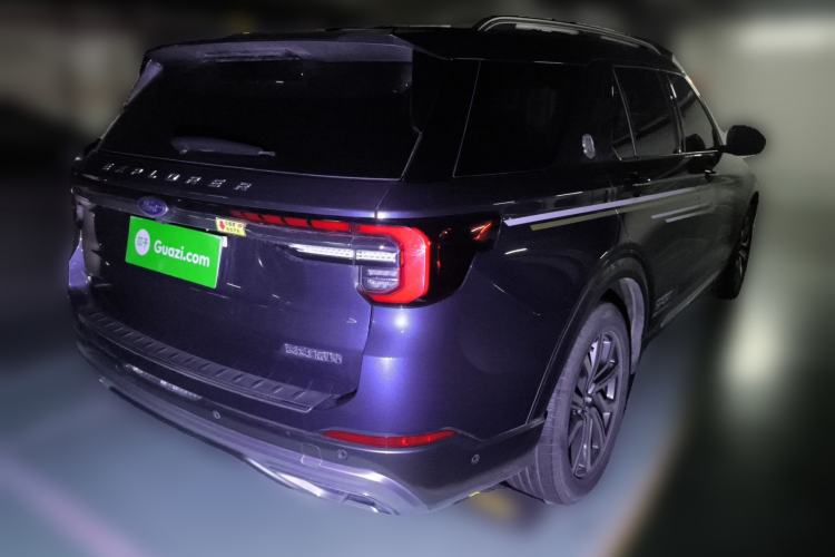 Used Ford Explorer 2023 EcoBoost 285 Four-Wheel Drive Titanium Edition 7-Seater
