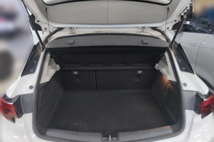 Used Buick Verano 2016 Hatchback 15S Automatic Ambition Model Trunk