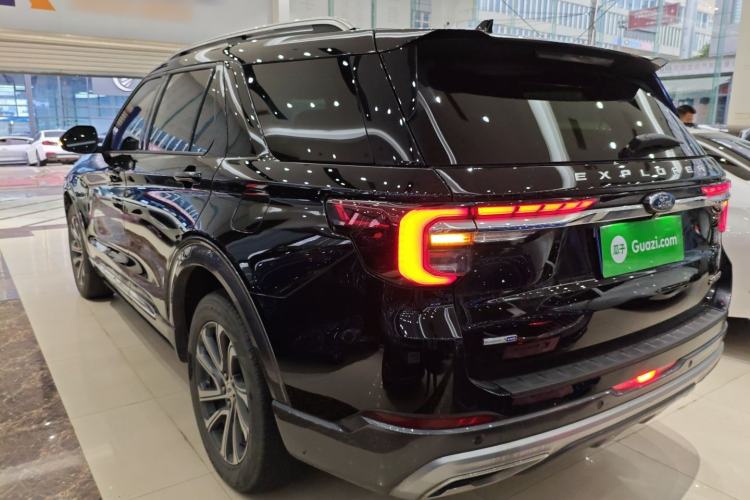 Used Ford Explorer 2023 EcoBoost 285 Four-Wheel Drive Stylish Plus Version 7 Seats