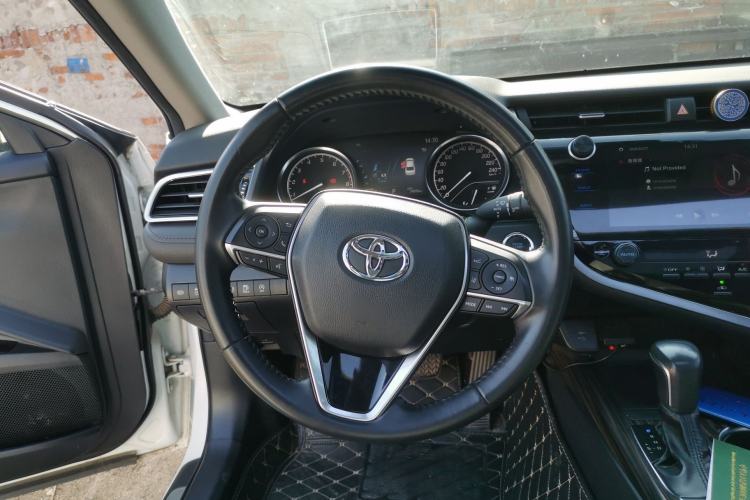 Used Toyota Camry 2019 2.5G Luxury Edition China VI Standard
