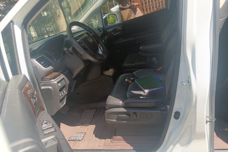 Used Honda Odyssey 2015 Updated Version 2.4L Smart Edition
