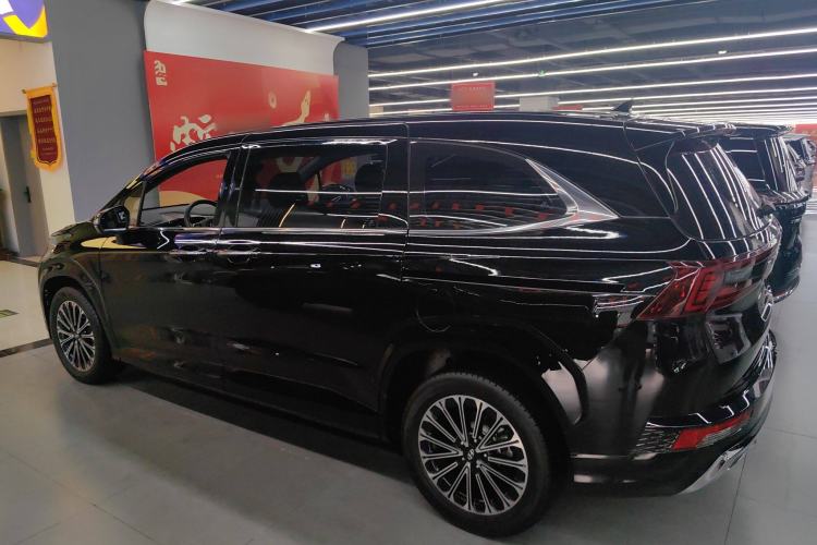 Used Hyundai Custo 2024 270TGDi LUX Prestige Edition