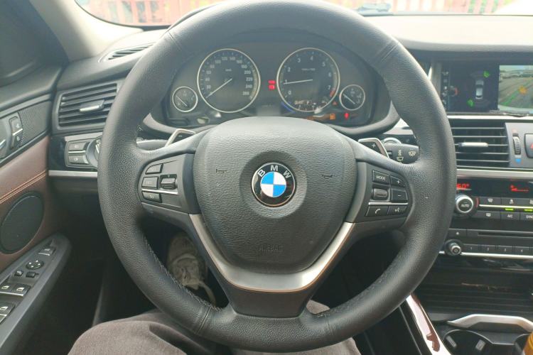 Used BMW X4 2014 xDrive20i X Design Package Steering Wheel