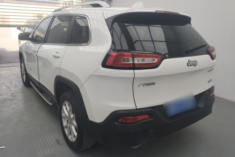 Used Jeep Cherokee 2016 2.4L Leading Edition Rear Left 45 Deg