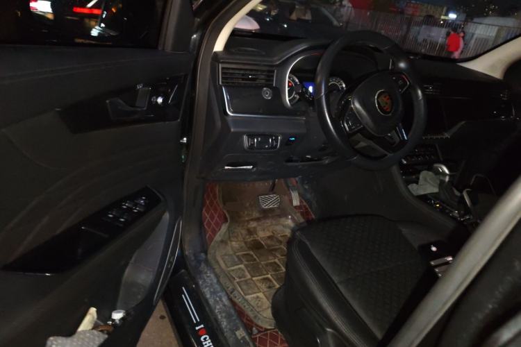 Used Sinotruk VGV U70 2020 1.5T Automatic Smart Enjoyment Elite Navigation Version 7 Seats Driver Seat