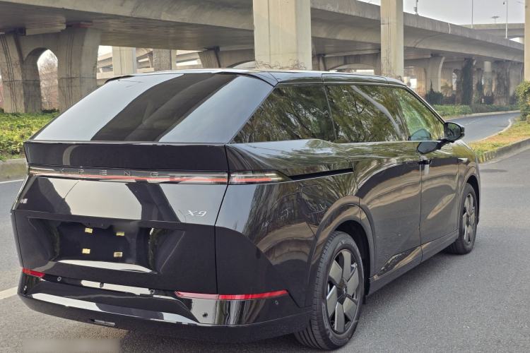 Used XPeng X9 2025 650 Long-Range Max