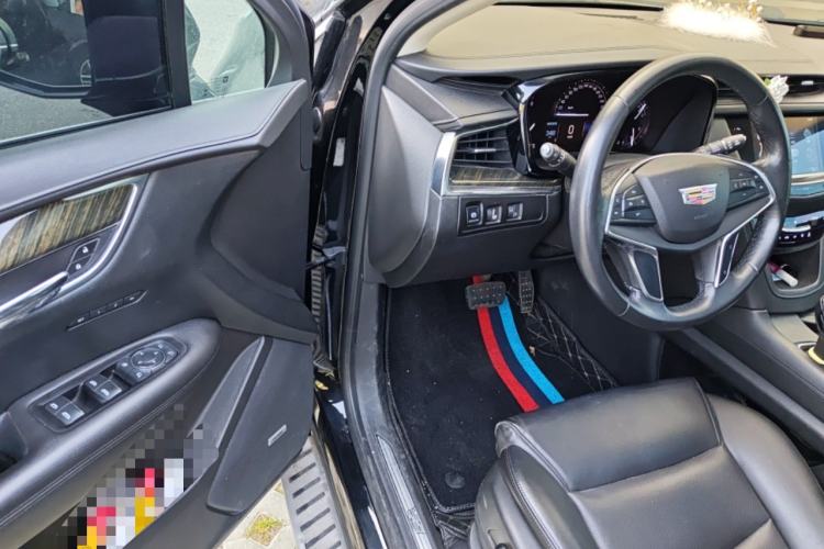 Used Cadillac XT5 2016 25T Luxury Model
