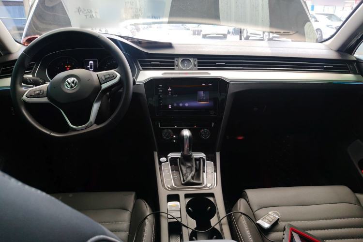 Used Volkswagen Magotan 2020 280TSI DSG Comfort Edition
