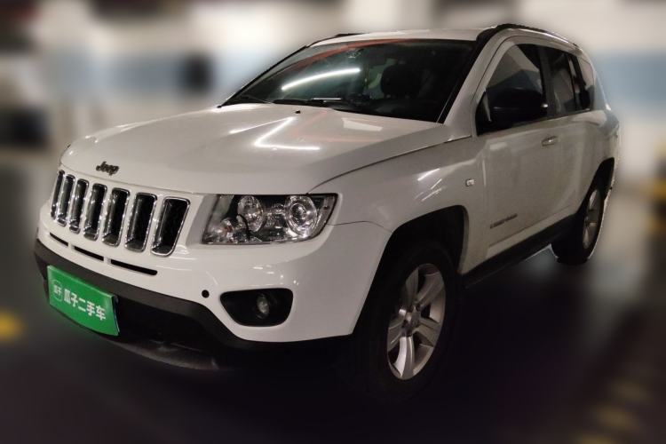 Used Jeep Compass 2012 2.0L two-wheel drive sport version Guazi used car, China used car export, Used car for sale, Used  cars, Cheapest cars for sale