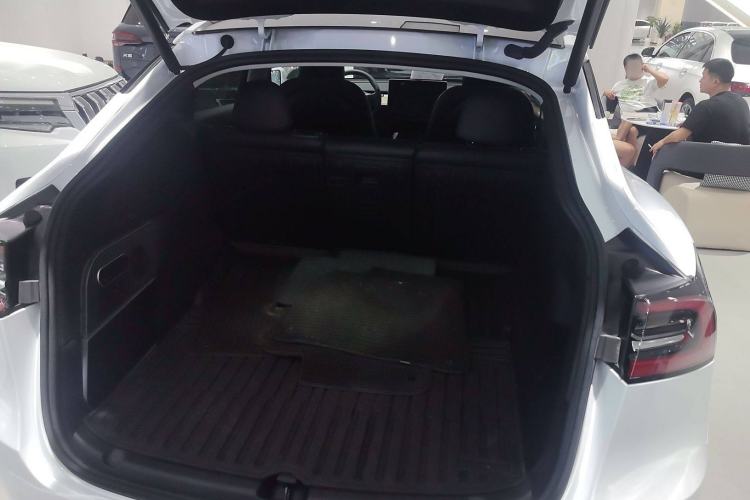 Used Tesla Model Y 2022 Revised Version Long-Range All-Wheel Drive