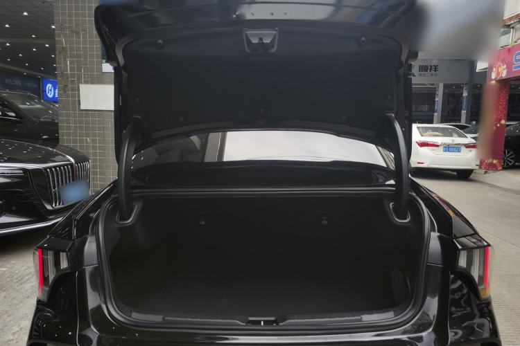 Used Lynk & Co 03 2023 1.5TD DCT JingPro Trunk