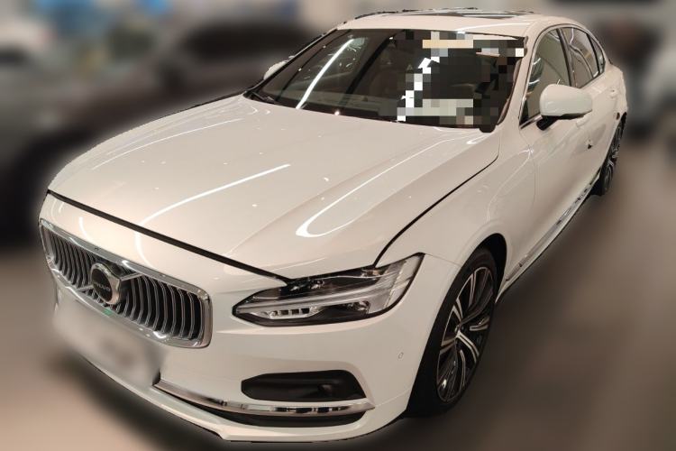 Used Volvo S90 2023 B5 Luxury Smart Edition