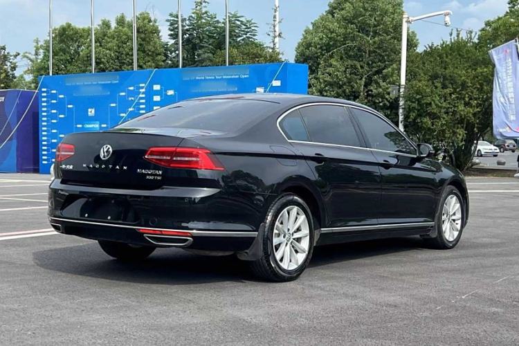 Used Volkswagen Magotan 2019 330TSI DSG Leading Model China VI Standard