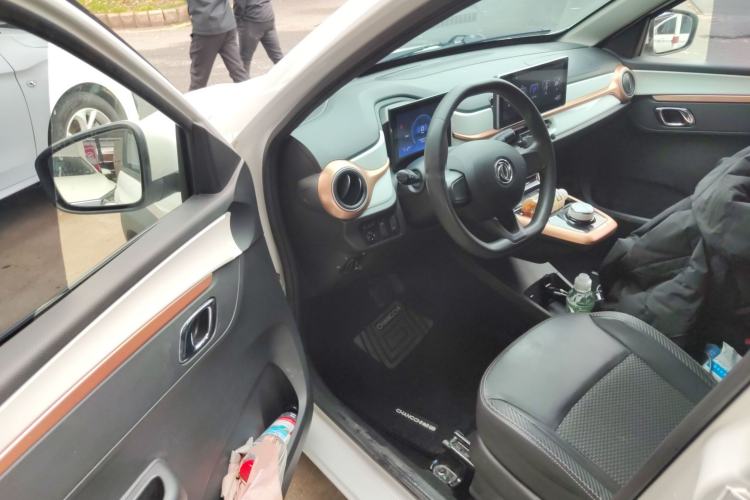 Used Dongfeng NAMMI BOX 2022 Chasing Wind Edition 331 km Standard Model Driver Seat