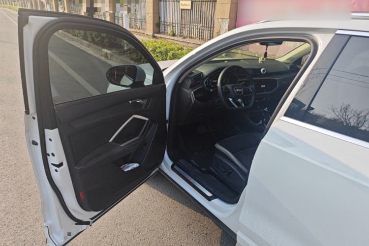 Used Audi Q3 2021 35 TFSI Fashion Dynamic Model