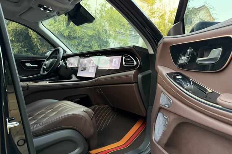 Used EXEED Lanyue 2023 400T Four-Wheel Drive Star Prestige Edition 6 Seats