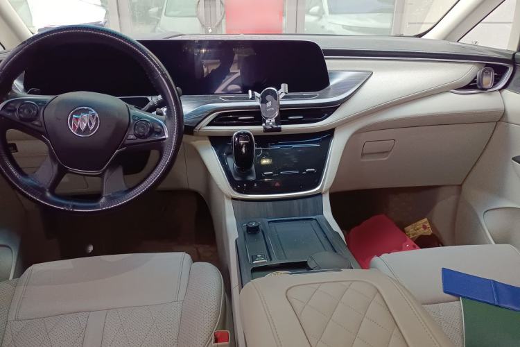 Used Buick GL8 2020 ES Land Cruiser 653T Comfort Edition Center Console