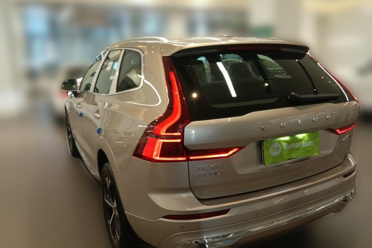 Used Volvo XC60 2026 B5 4x4 Smart Luxury Edition Rear Left 45 Deg