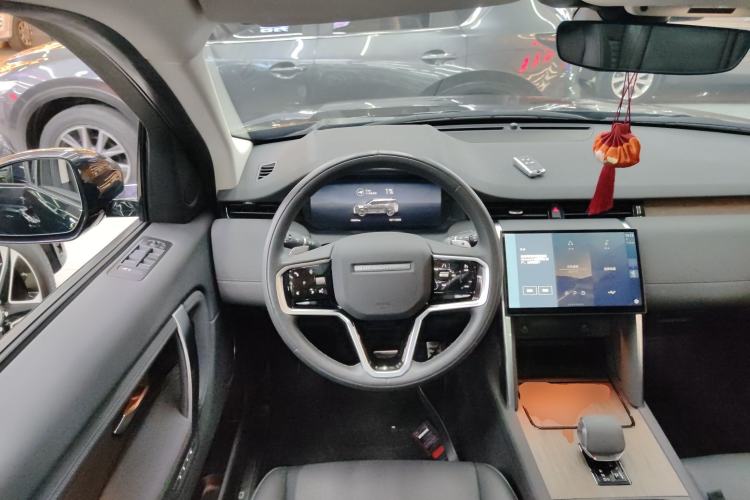 Used Land Rover Discovery Sport New Energy 2024 1.5T P300e Plug-in Hybrid Electric Version