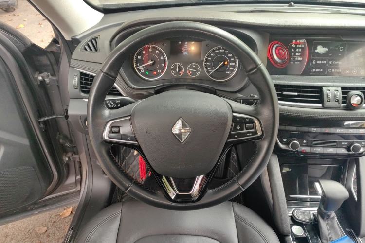 Used BORGWARD BX7 2016 28T Two-Wheel Drive Luxury Version 5 Seats
