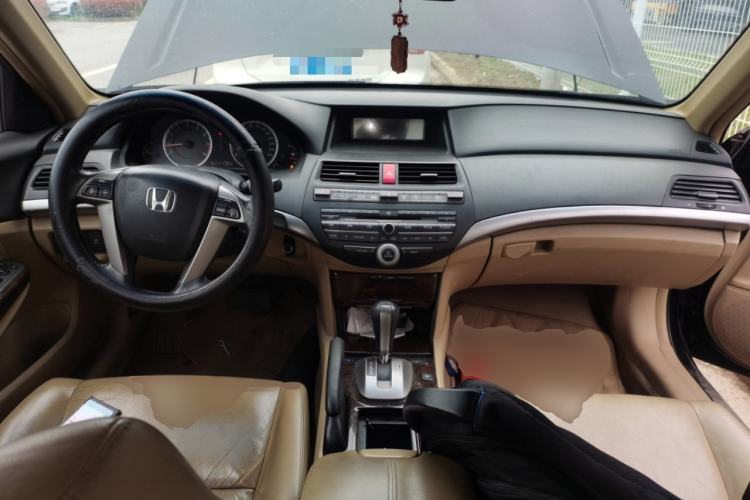 Used Honda Accord 2010 2.4L Millionth Anniversary Edition Center Console