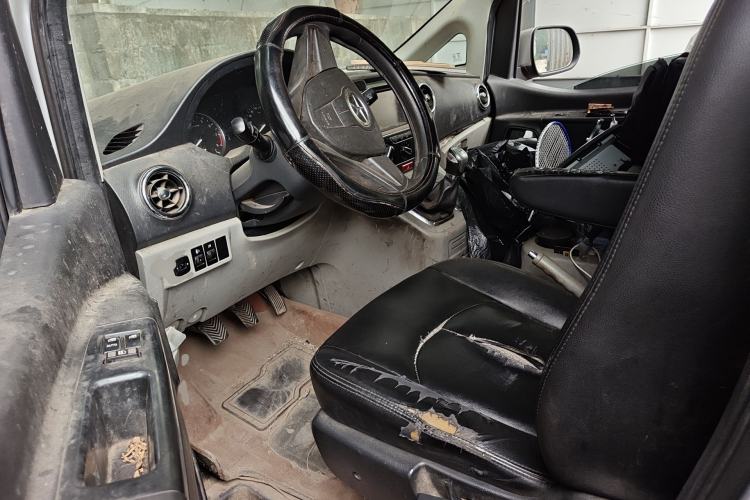 Used JAC Refine M3 2016 IKEA Edition 1.6L Luxury Smart Model Driver Seat