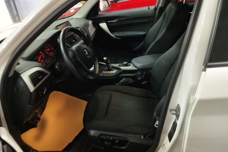 Used BMW 1 Series 2015 120i Leading Model