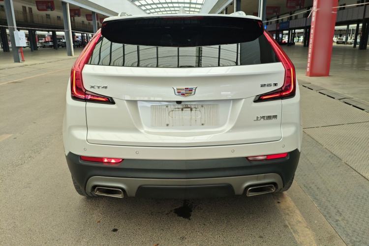 Used Cadillac XT4 2021 28T Two-Wheel Drive Leading Version
