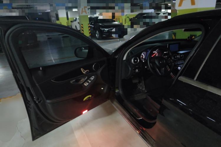 Used Mercedes-Benz C-Class 2017 Facelifted C 180 L Stylish Edition Driver Seat