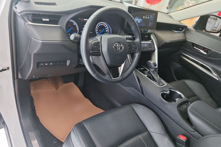 Used Toyota Harrier 2023 Dual-Engine 2.5L CVT Two-Wheel Drive Luxury Edition Center Console