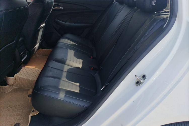 Used Roewe i5 2019 1.5L Automatic 4G Connected Langhao Edition