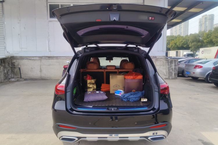 Used Mercedes-Benz GLC 2023 GLC 300 L 4MATIC Luxury 7-Seater