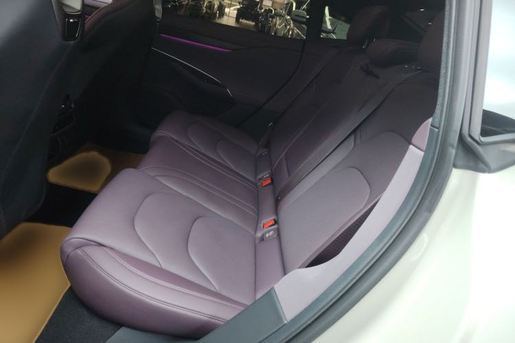 Used Xiaomi Auto SU7 2024 Rear-Drive Ultra-Long Range Advanced Pro-Level Intelligent Driving Version