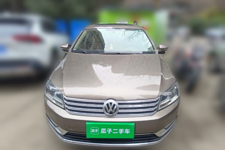 Used Volkswagen Magotan 2012 Revised Version 1.8TSI Leading Edition Front