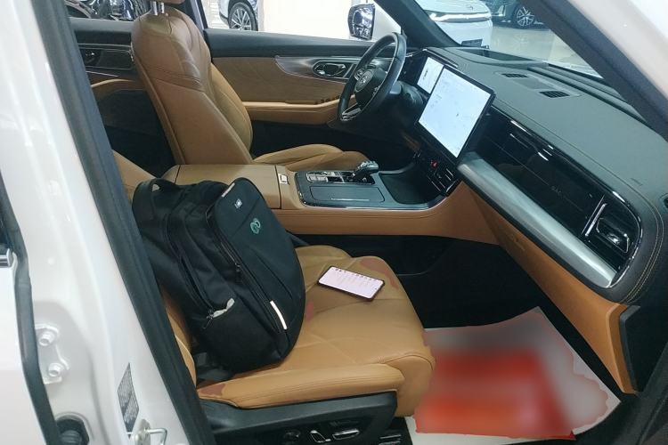 Used GAC Trumpchi ES9 2024 PHEV with 143 km Max