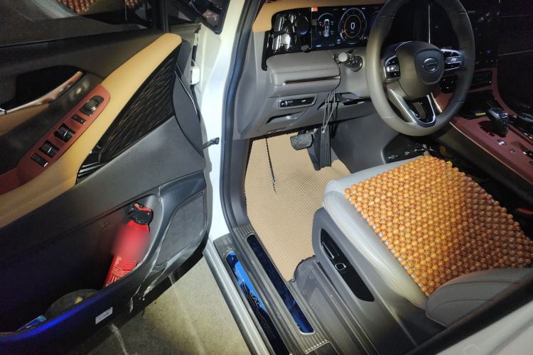 Used GAC Trumpchi M8 2024 Master Series 400T Prestige Edition Driver Seat