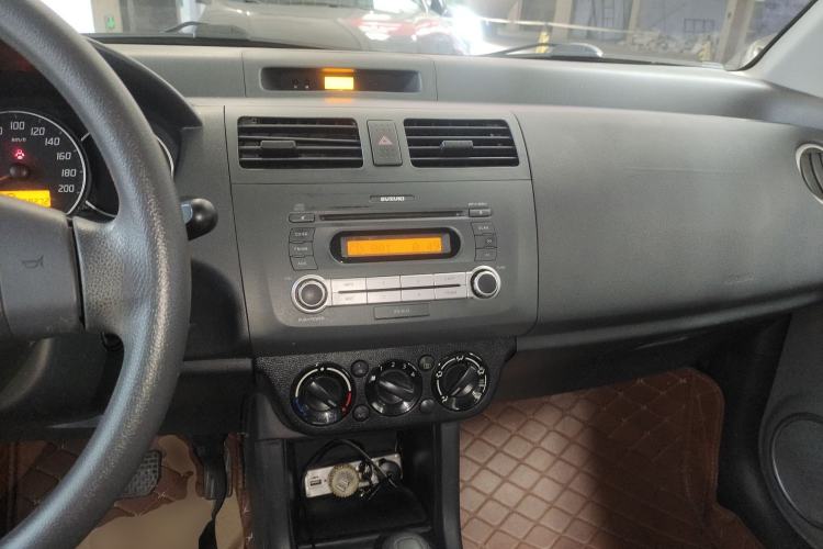 Used Suzuki Swift 2013 1.5L Automatic Standard Edition
