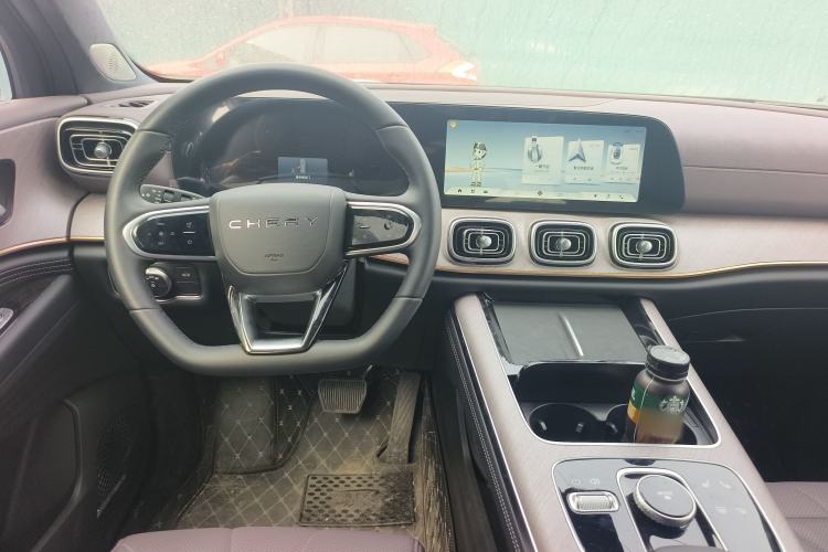 Used Chery Tiggo 9 2025 2.0T Automatic Two-Wheel Drive Luxury Edition 5 Seats