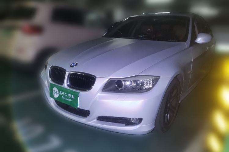 Used BMW 3 Series 2010 320i Luxury Model