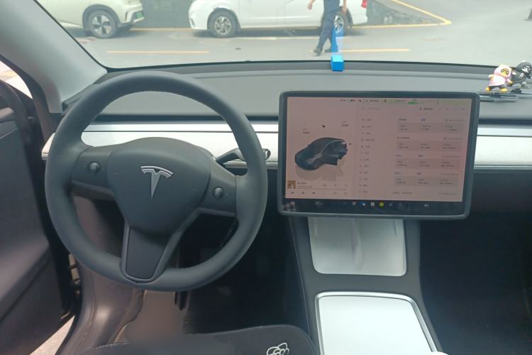 Used Tesla Model Y 2024 Rear-Wheel-Drive Version Steering Wheel