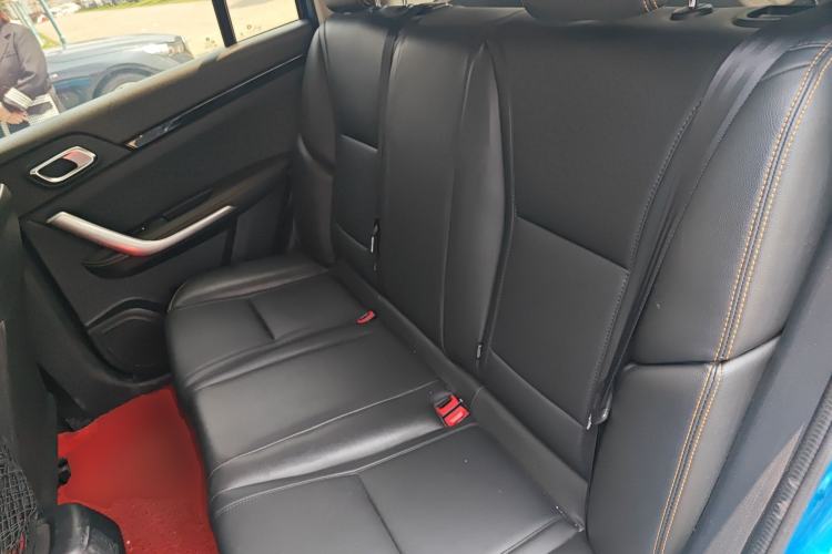 Used Dongfeng Aeolus AX4 2017 1.6L DCT Trendy Style Left Rear Seat