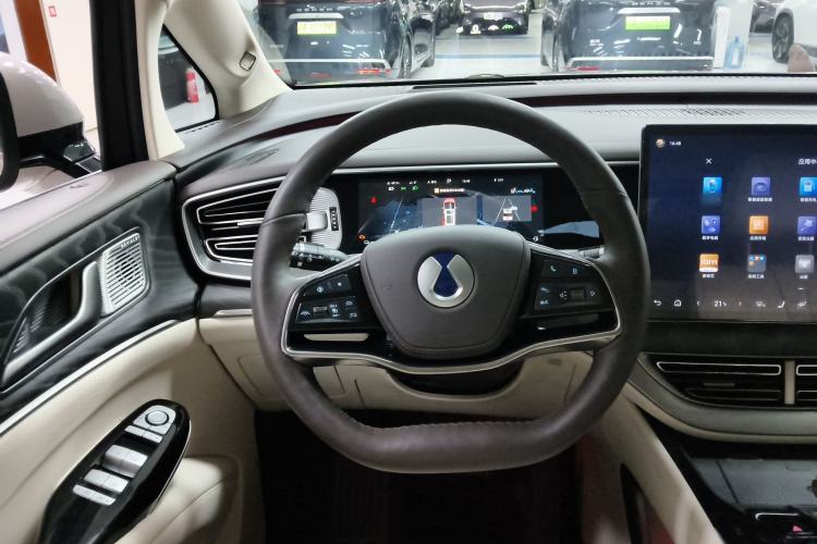 Used Denza D9 2023 PREMIER Founder Edition