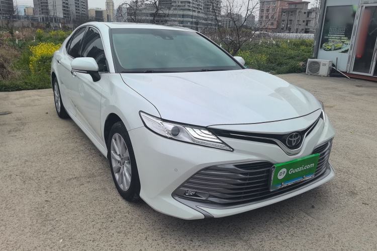 Used Toyota Camry 2019 2.0G Luxury Edition China VI Standard