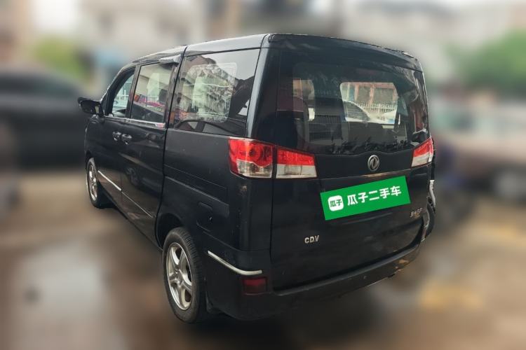 Used Dongfeng Shuaike 2011 1.5L Manual Standard Model 7 Seats China IV Standard
