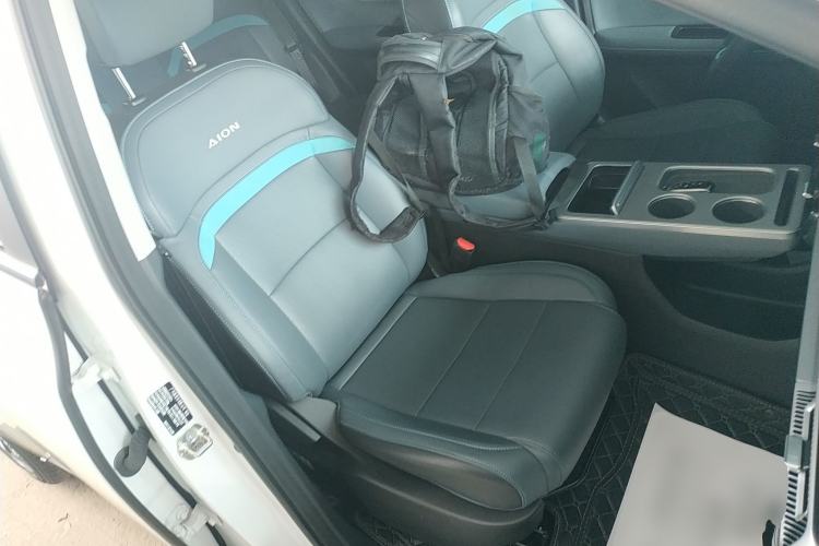 Used AION Y 2023 Plus 510 Smart Edition