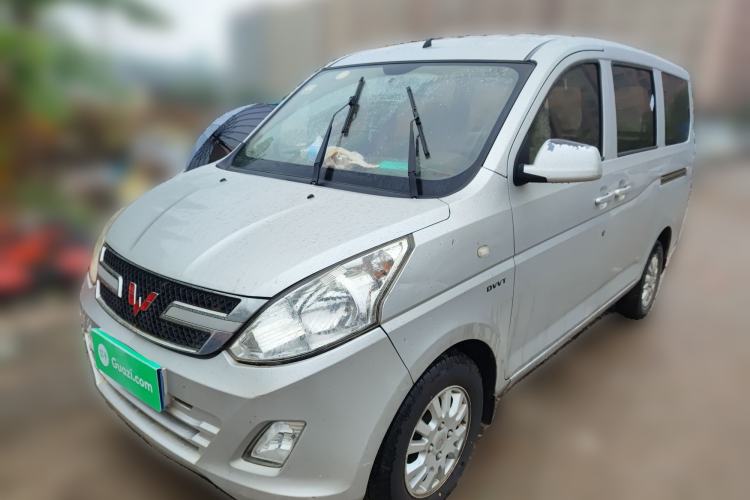 Used Wuling Rongguang V 2018 1.5L Standard Version