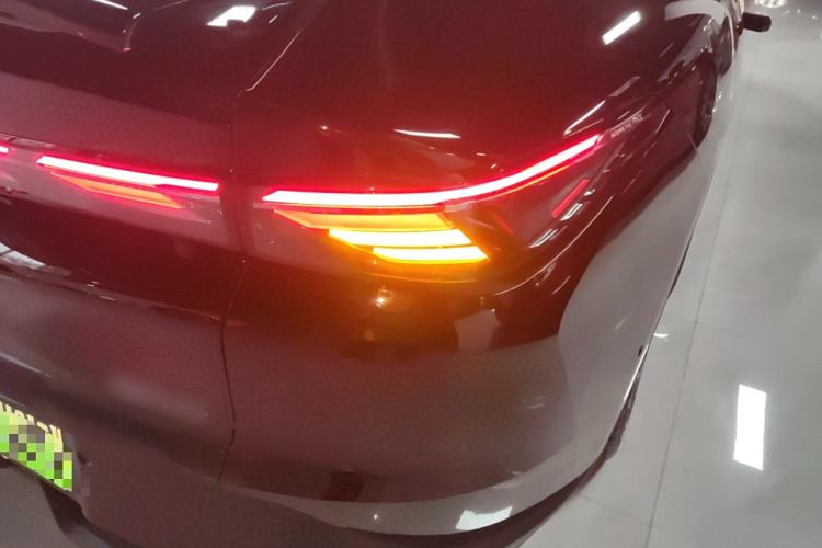 Used ARCFOX Alpha S5 2025 560MAX 185kW
