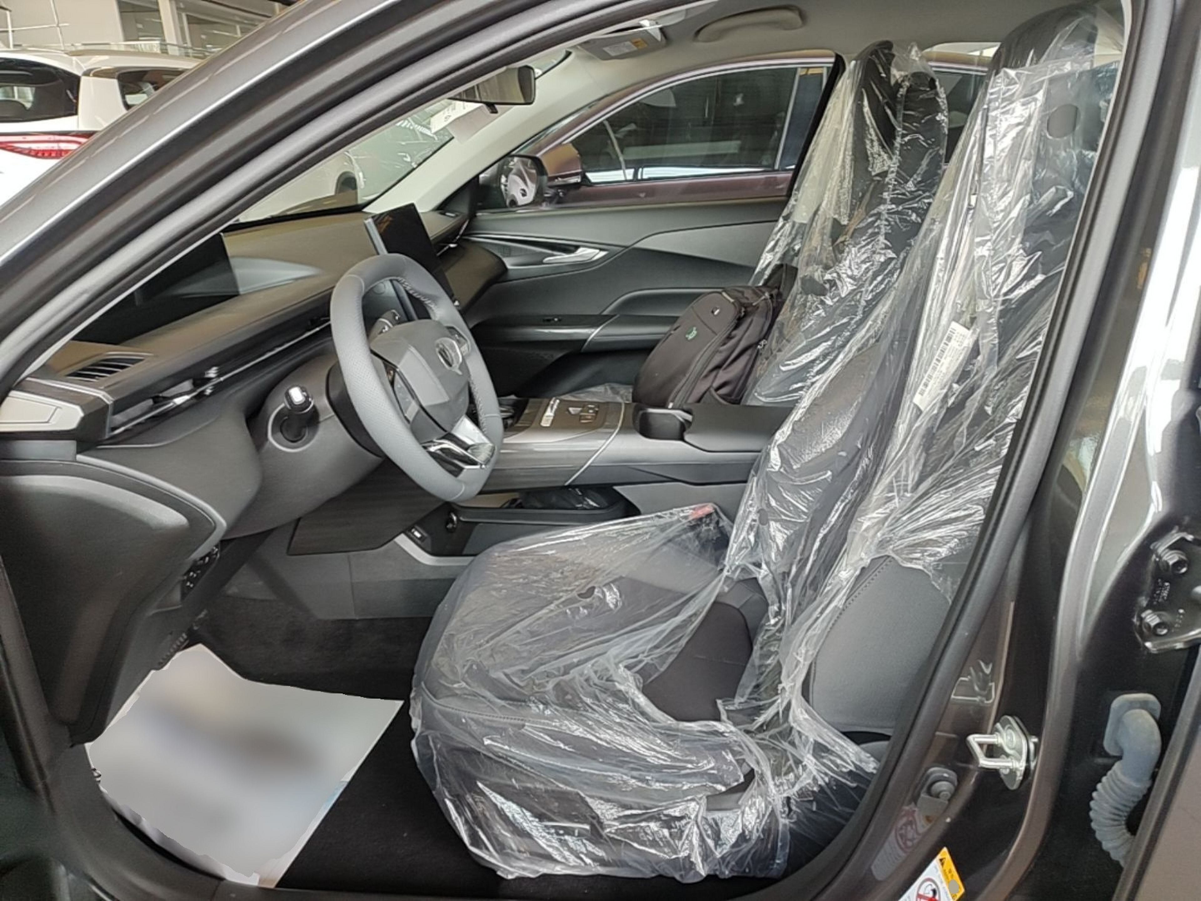 Vordere Reihe im Auto