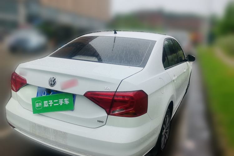 Used Volkswagen Jetta 2017 1.5L Manual Fashion Edition Rear Right 45 Deg