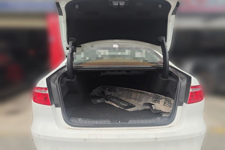 Used Jaguar XFL 2018 XFL 2.0T 250 PS Luxury Edition
